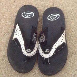 REDUCED!!Authentic reef flip flops