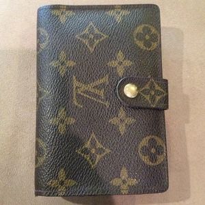 Louis Vuitton kisslock wallet French Purse. *HOLD*