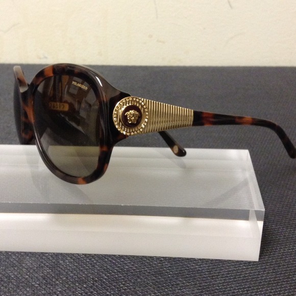 Versace sunglasses (polarized) ***NEW***
