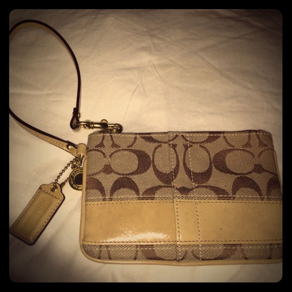 $25 Coach small wristlet!
