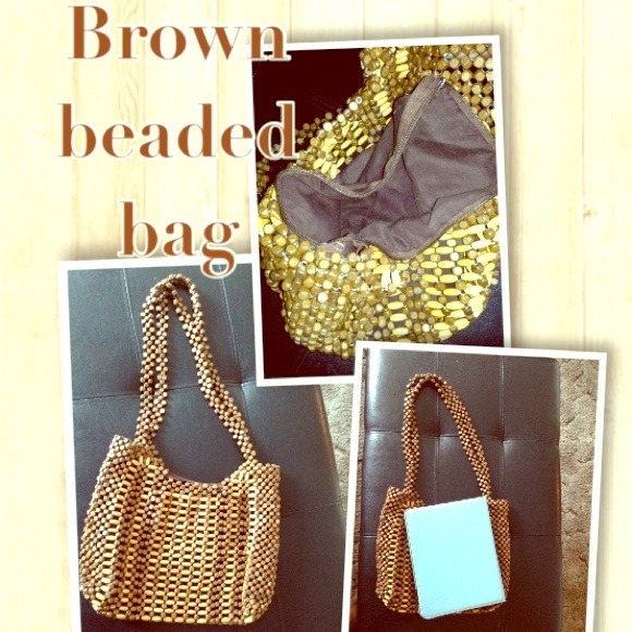 Beaded bag w/ dbl handle&working zip.*negotiable