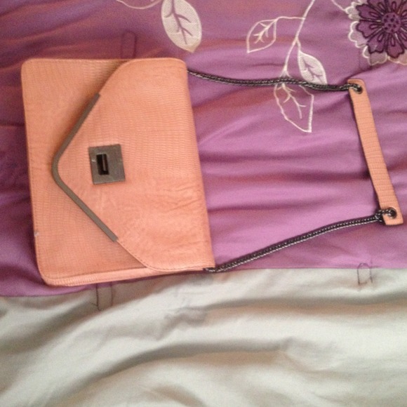 Purse - Picture 3 of 4
