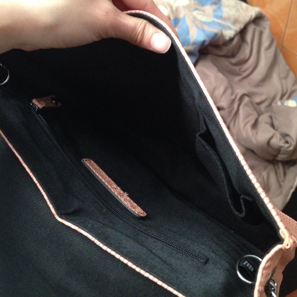 Purse - Picture 4 of 4