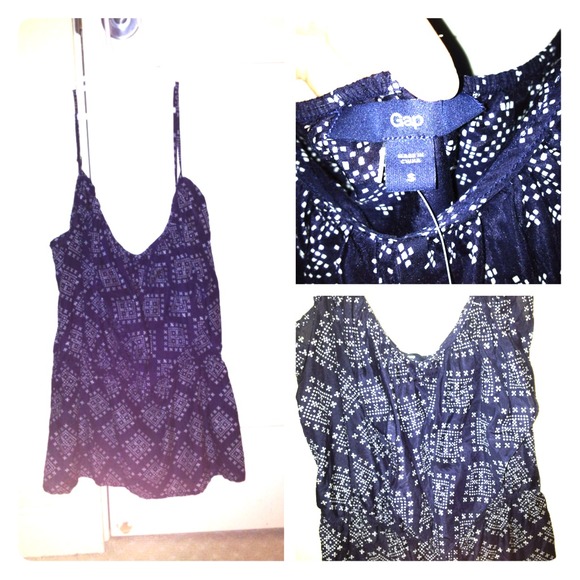 Gap blue blouse