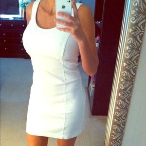 White cotton fitted dress