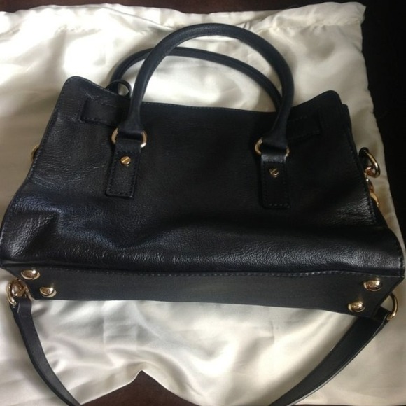 🚫SOLD🚫 AUTHENTIC!!! MK Hamilton satchel NWOT - Picture 2 of 4