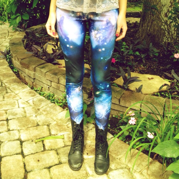 Love Couture Pants - ❤SOLD❤ 🎉HOST PICK🎉 Retro Galaxy Leggings