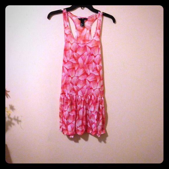 H&M top with pleated ruffle