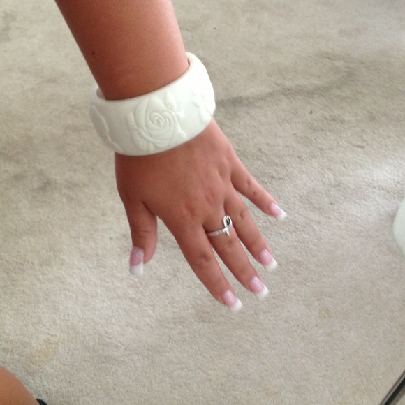 🔴SOLD🔴 - Picture 2 of 3