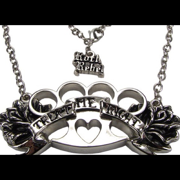 ❌SOLD❌Bad Ass Brass Knuckles necklace. - Picture 1 of 2