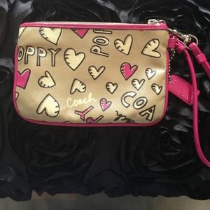 Coach Poppy Wristlet