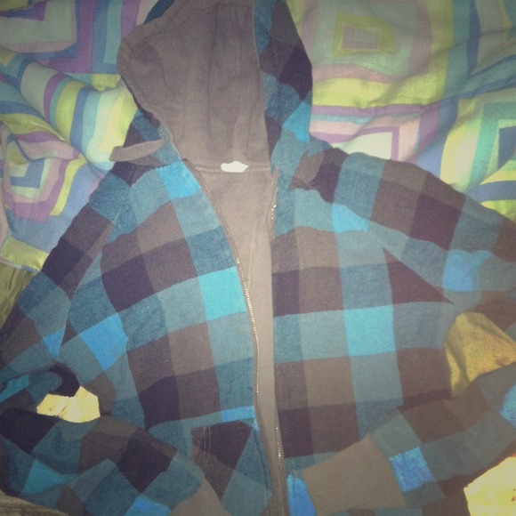 Blue & black checkered small hoodie.