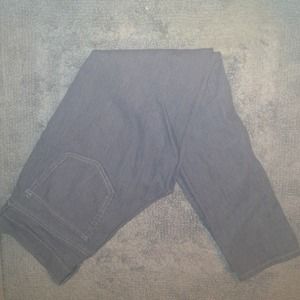 Pin stripped skinny jeans