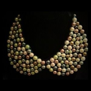 Multicolored Pearl Collar Necklace
