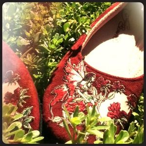 FAIRY SLIPPERS!
