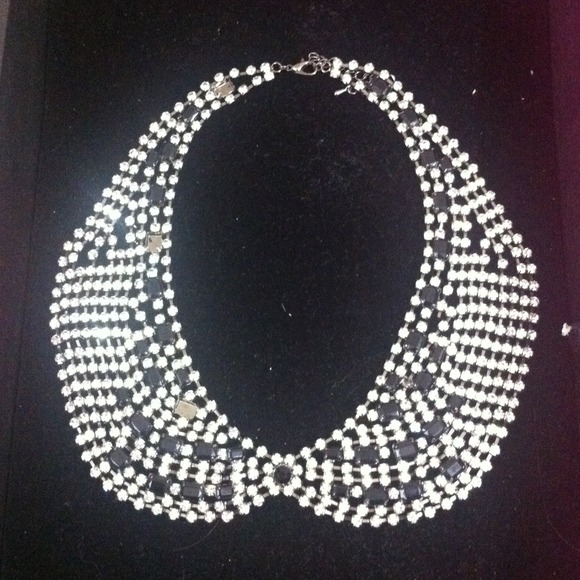 Neckless