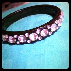 Black bracelet with dimonds