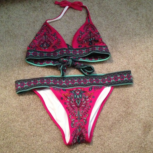 Victoria's Secret bikini