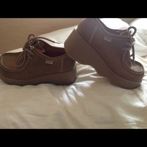 90's Vintage Wallaby brown MUDD shoes