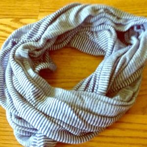 American eagle circle scarf ❤