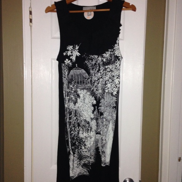 🎁REDUCED🎁Beautiful Mango dress