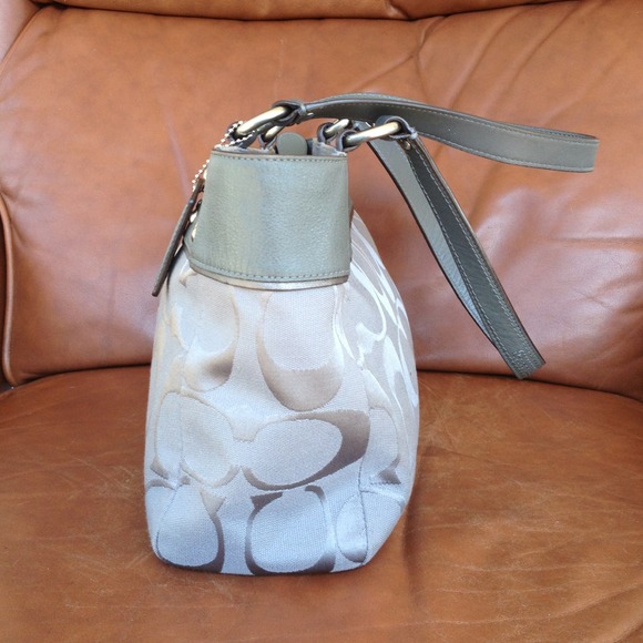 👜SOLD👜 - Picture 2 of 4