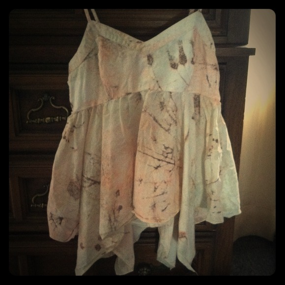 Cream,peach and brown Mudd top barely worn - Picture 1 of 2