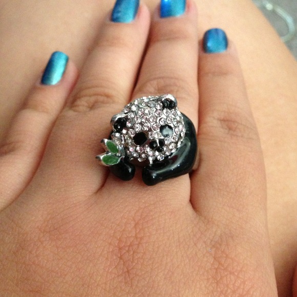 🚫Sold🚫🐼💍panda ring