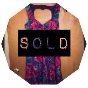 💥NWOT Madonna's Material Girl floral dress💥