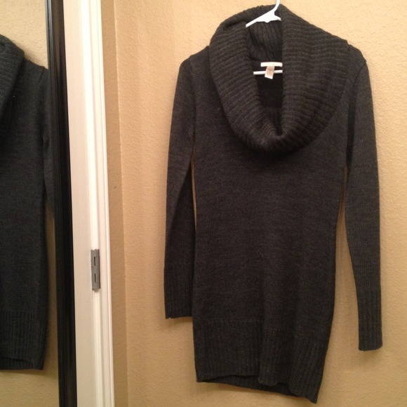 Sold! NWOT Dark Gray Sweater