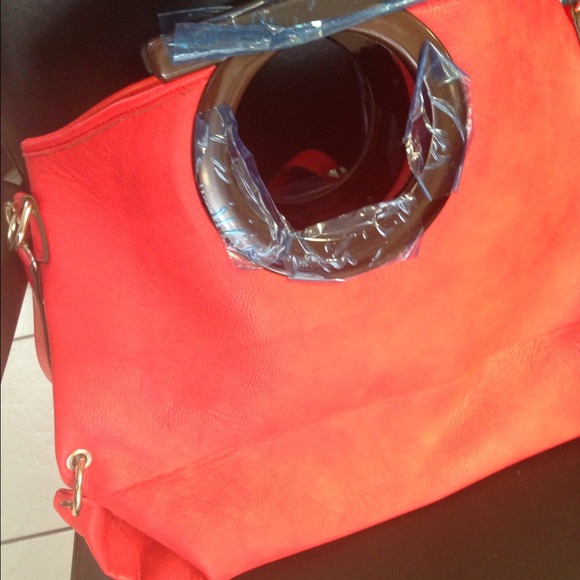 Beautiful Red Bag❤🚫🚫SOLD🚫🚫 - Picture 2 of 4