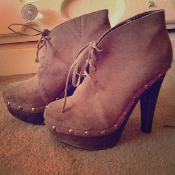 ⭐Brown booties ⭐