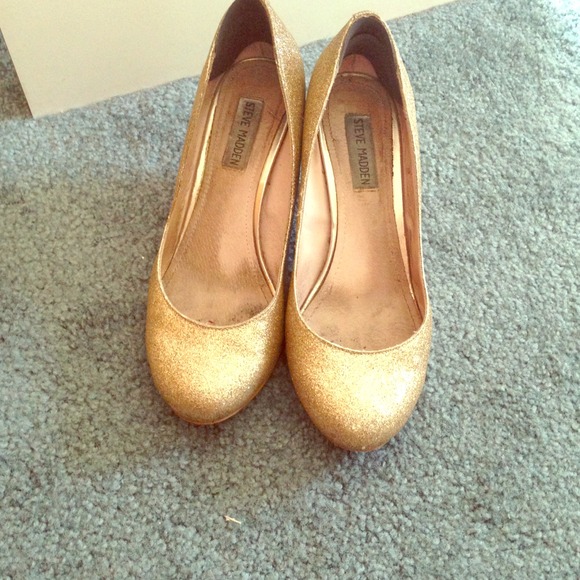 Sparking Steve Madden heels