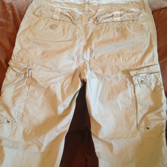 ✨REDUCED✨ American Eagle men's khaki pants - Picture 2 of 3