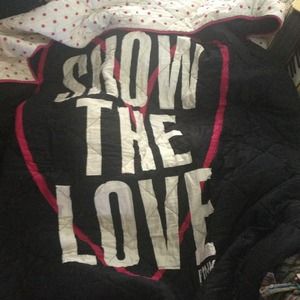 Share the love polka dot and black comforter
