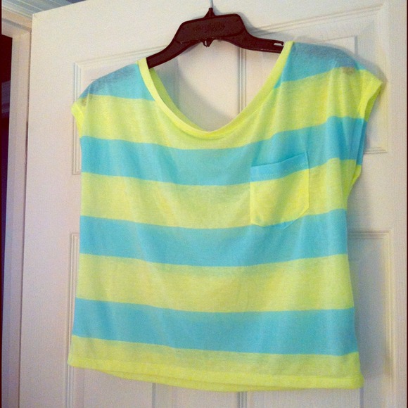 AE crop top sold!!!