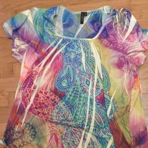 Multiple colored top