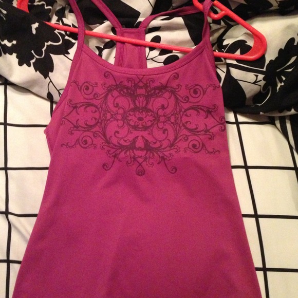 Workout shirt