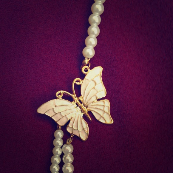 🎀Cute butterfly pearl long necklace🎀