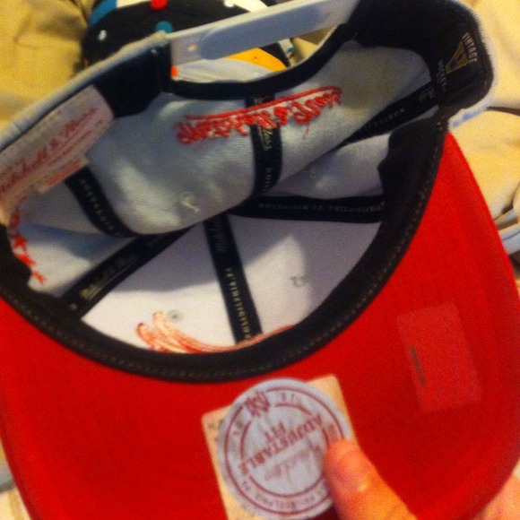 Redwings SnapBack - Picture 2 of 2