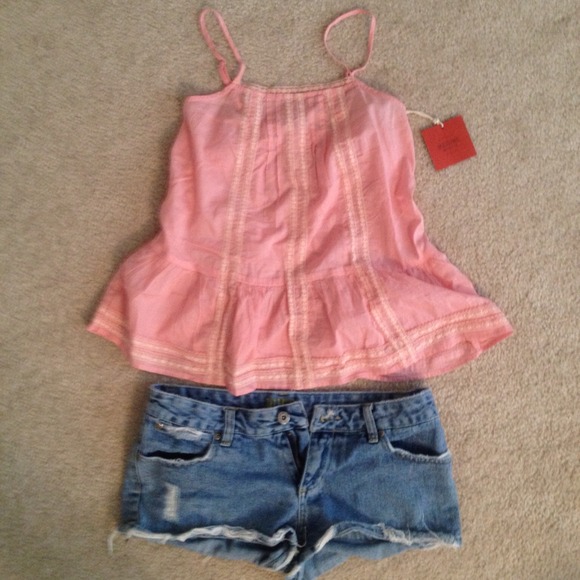 💜SOLD💜 Target Woven Pink Flounce Strappy top