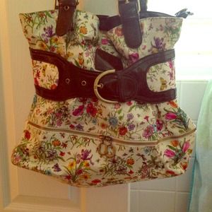 Floral shoulder handbag
