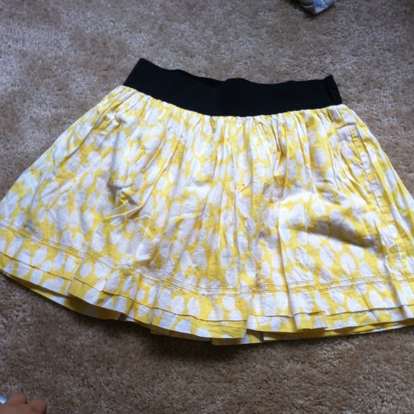 GUESS skirt!!