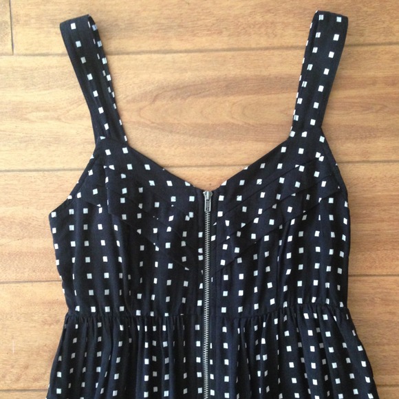 *SOLD* Black Hipster Skater Urban Outfitters Dress - Picture 2 of 3