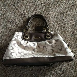 Coach c logo large tote
