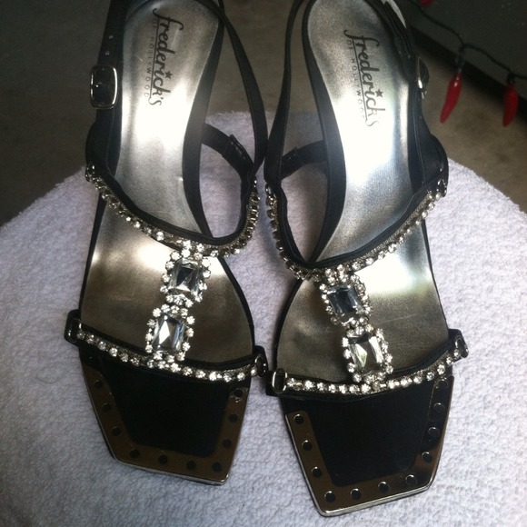 Fredrick's of Hollywood heels - Picture 2 of 3