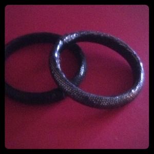 💎Set of to silver and black sequin bracelets,💎