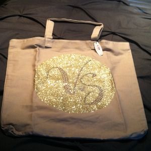 Victoria's Secrets bag