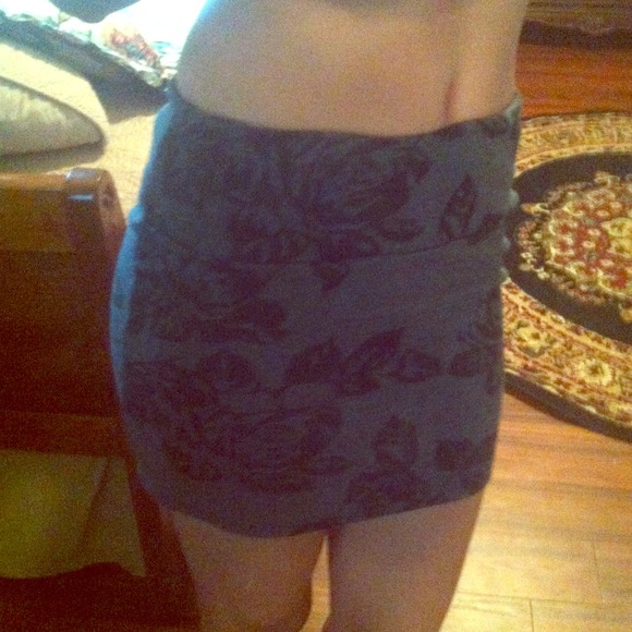 Rose Printed Mini Skirt