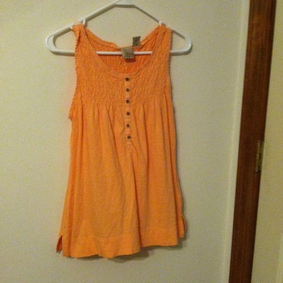 Orange and green tank tops.. $20 for both - Picture 1 of 2